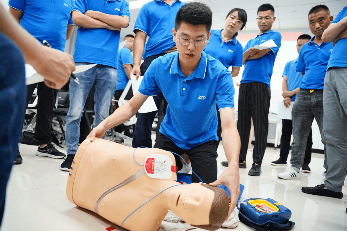 “暖蜂行动”之应急救援培训活动